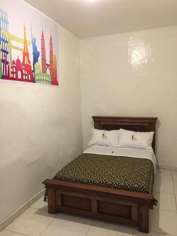 Hostal Chorro De Quevedo Bogota Luaran gambar