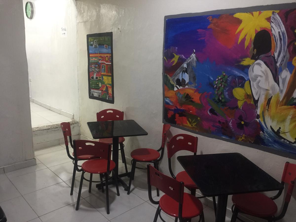 Hostal Chorro De Quevedo Bogota Luaran gambar