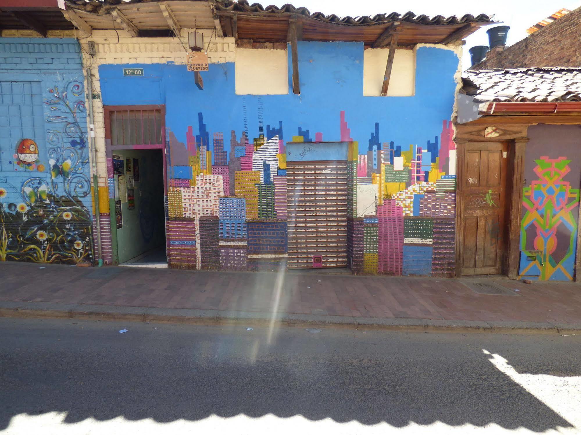 Hostal Chorro De Quevedo Bogota Luaran gambar