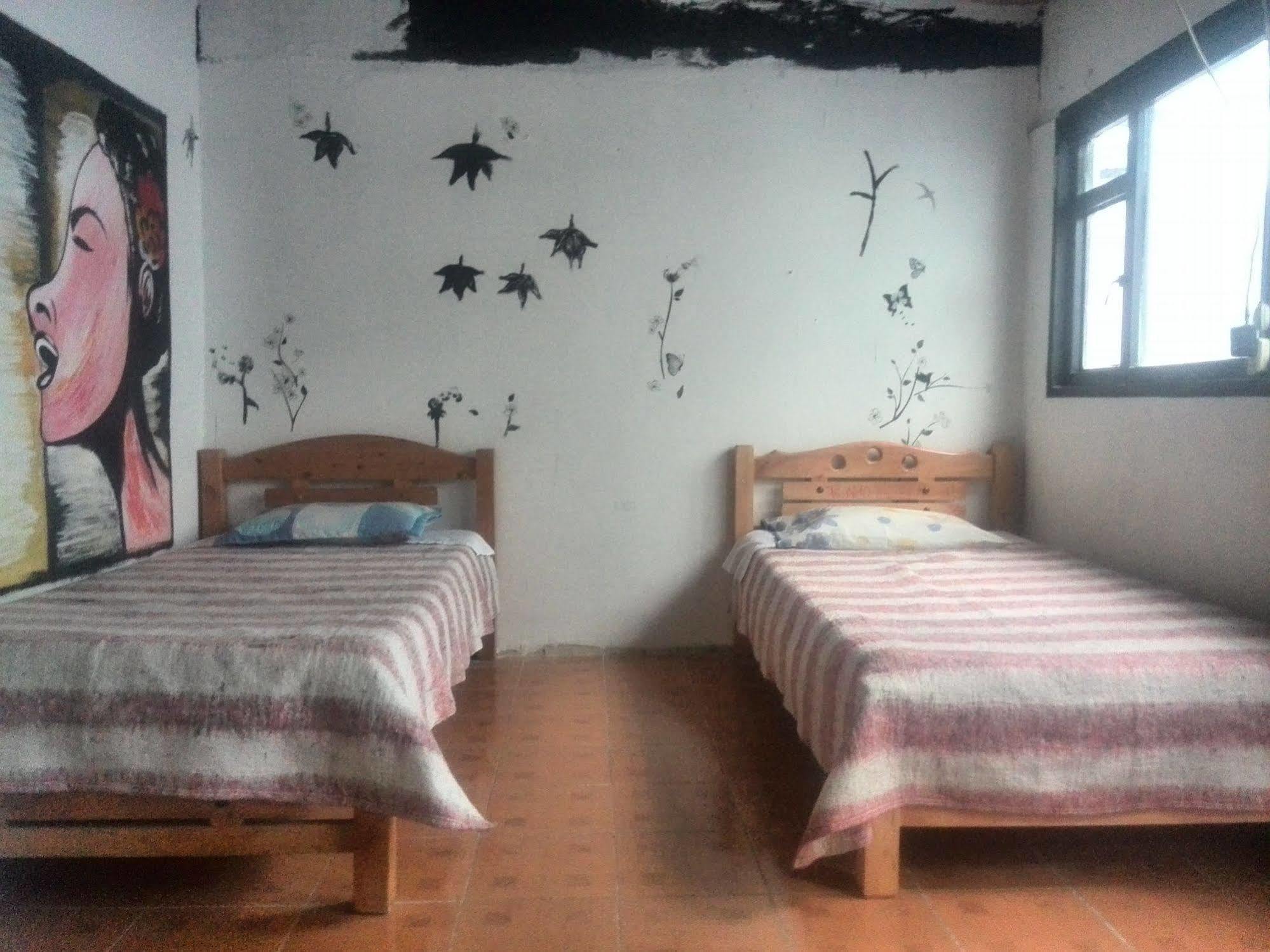 Hostal Chorro De Quevedo Bogota Luaran gambar