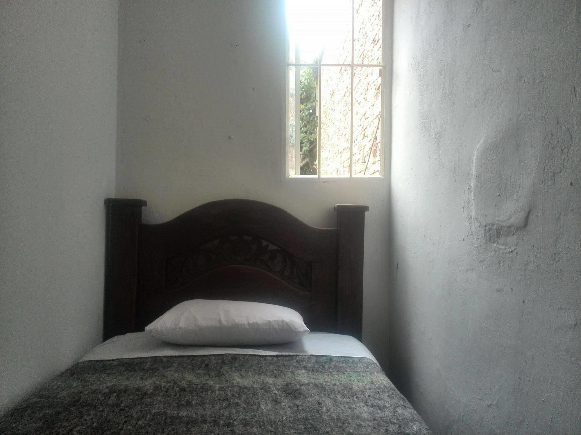 Hostal Chorro De Quevedo Bogota Luaran gambar