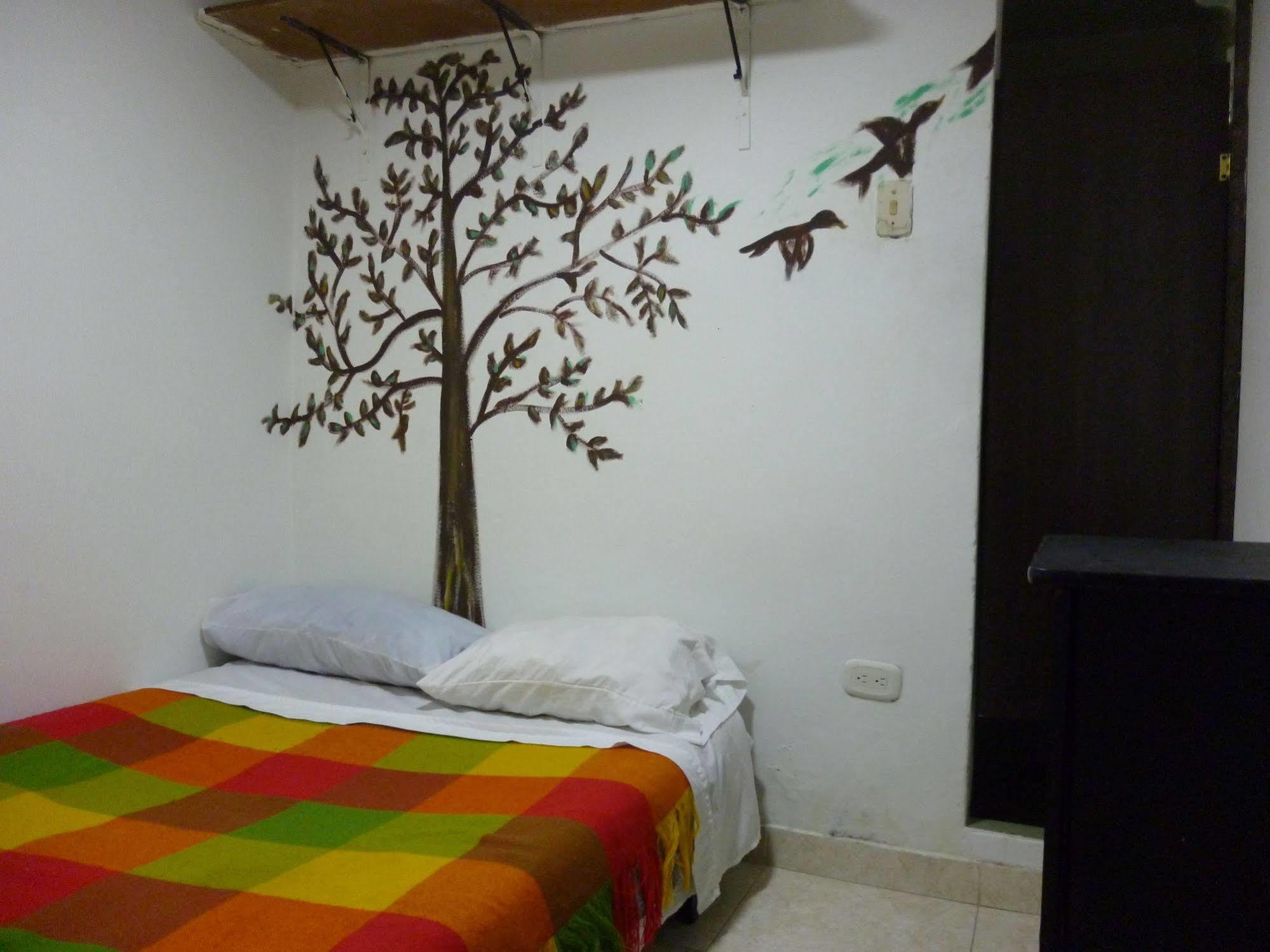 Hostal Chorro De Quevedo Bogota Luaran gambar