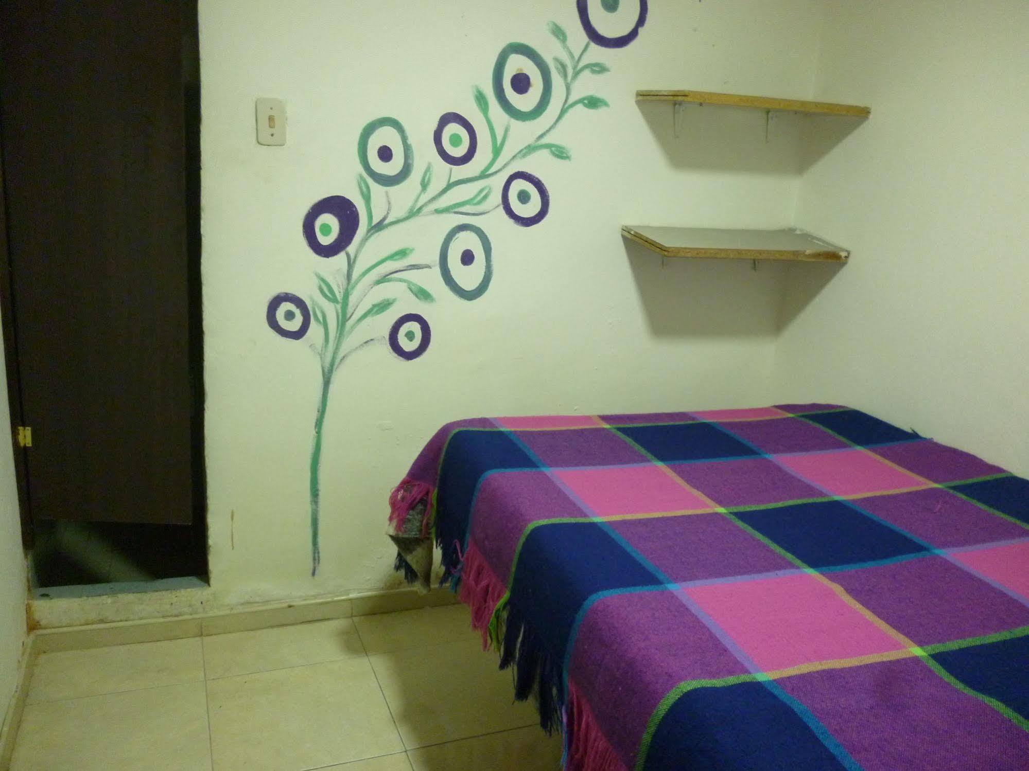 Hostal Chorro De Quevedo Bogota Luaran gambar